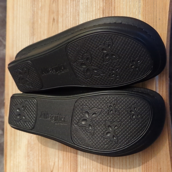 Alegria Size 36 NIB - Picture 6 of 8